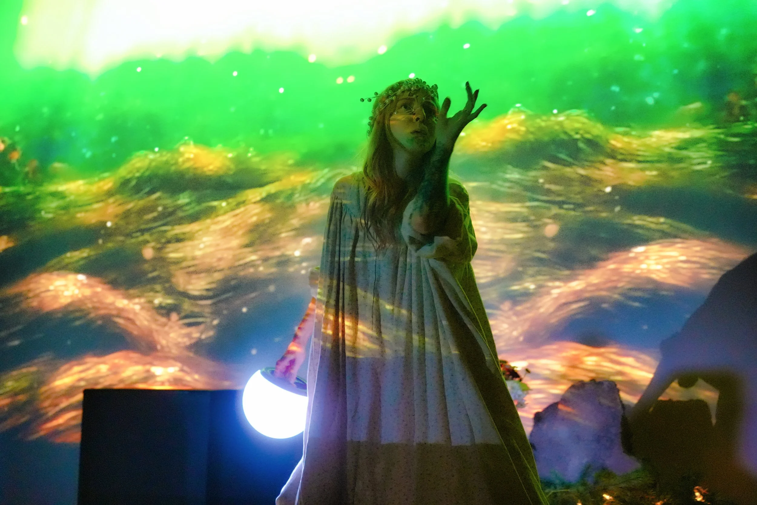 A Cosmic Carol — DSC 09936